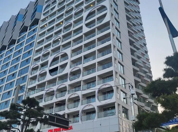Gwangalli Grand Terrace Ocean View Apartment *